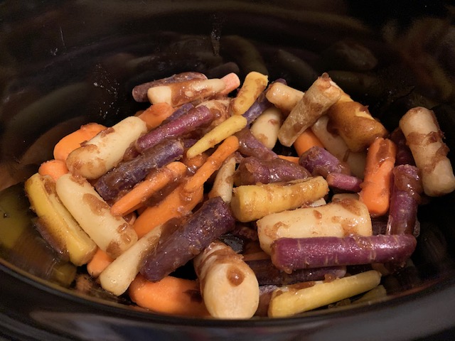 Glazed Slow Cooker carrots in crock pot